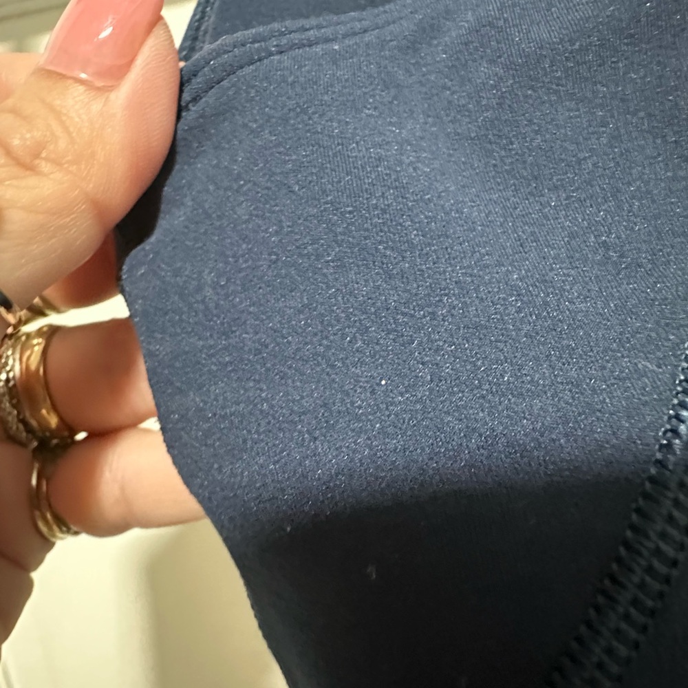 Lululemon Navy Blue Align Tank Top Size 6 EUC w/ Padding - Picture 5 of 6